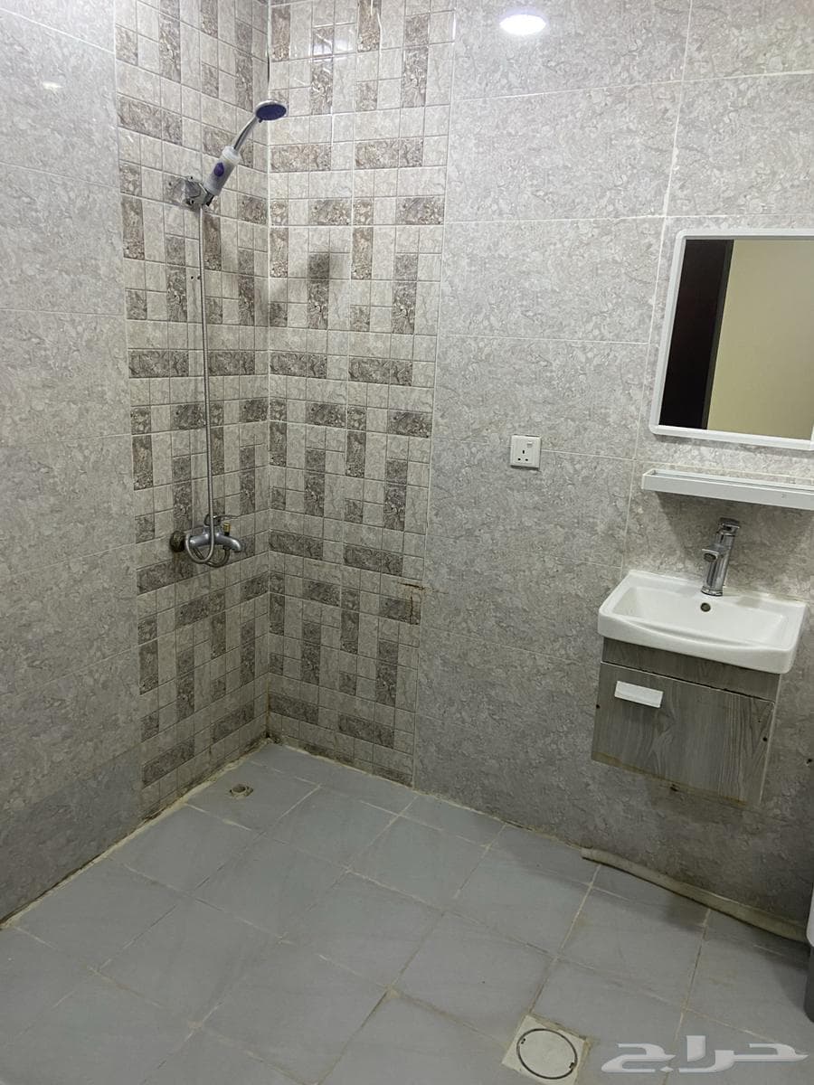 شقة 1 غرف في التعاون 7