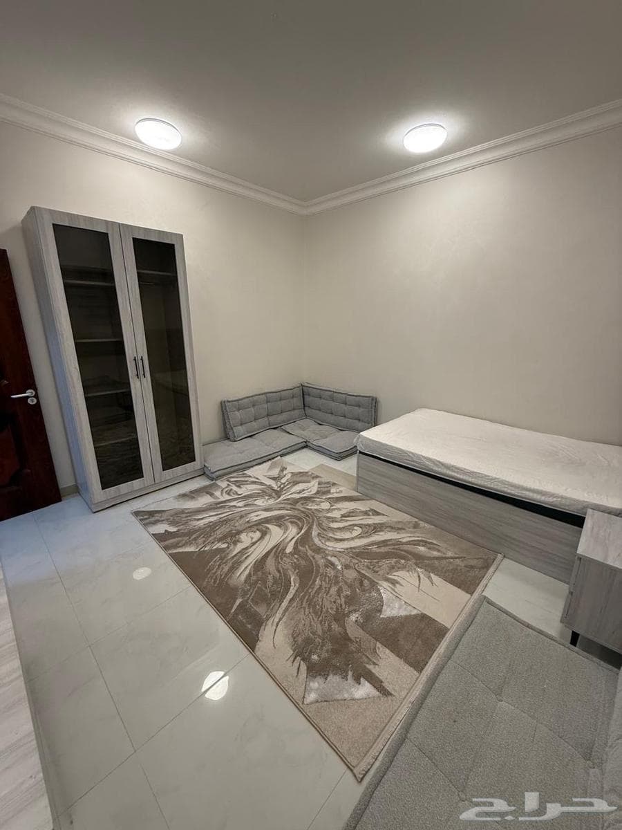 شقة 2 غرف في العزيزية الثاني 11