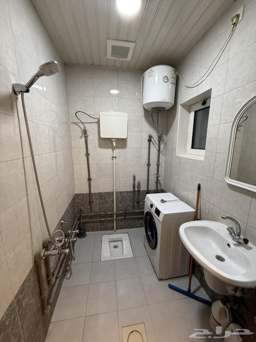 شقة 2 غرف في العزيزية الثاني 18