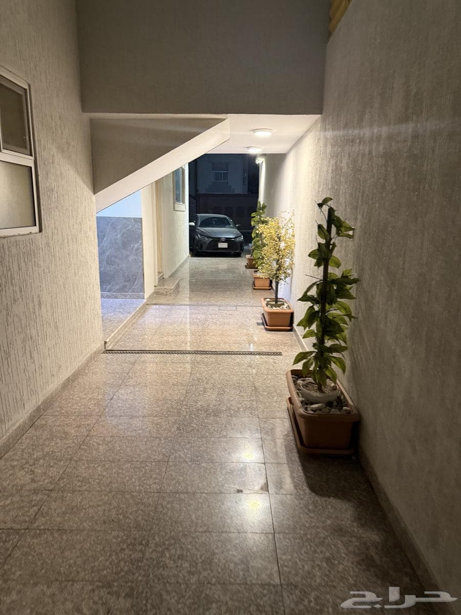 شقة 2 غرف في العزيزية الثاني 3