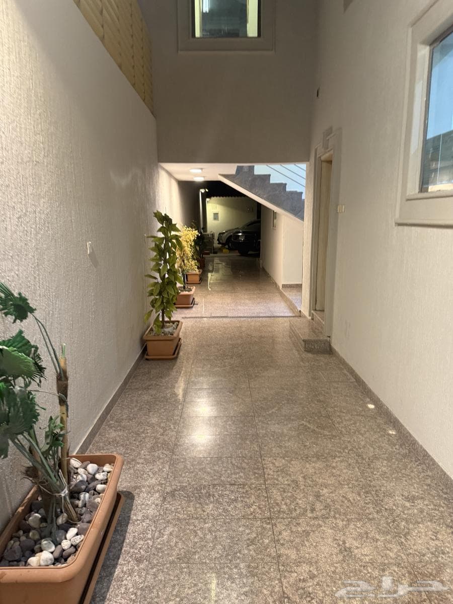 شقة 2 غرف في العزيزية الثاني 6