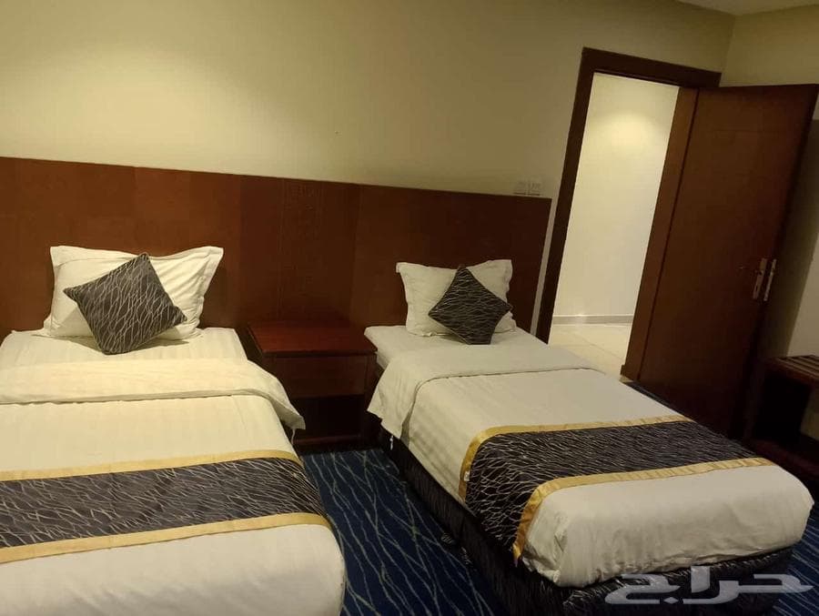 شقة 2 غرف في العليا 8