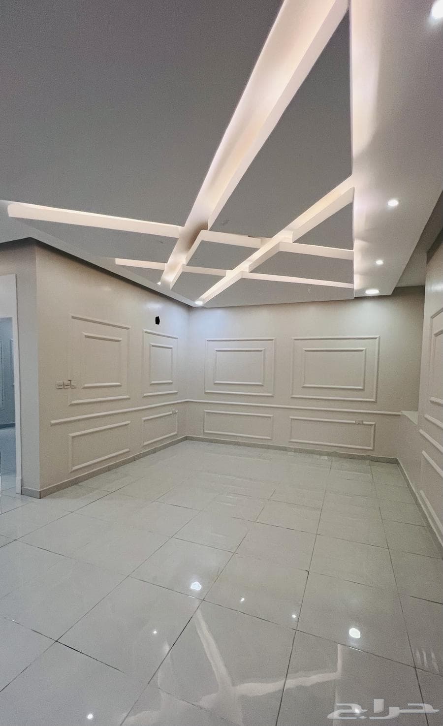 شقة 6 غرف في الشعلة 3