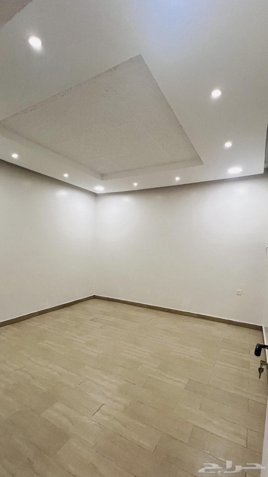 شقة 6 غرف في الشعلة 10