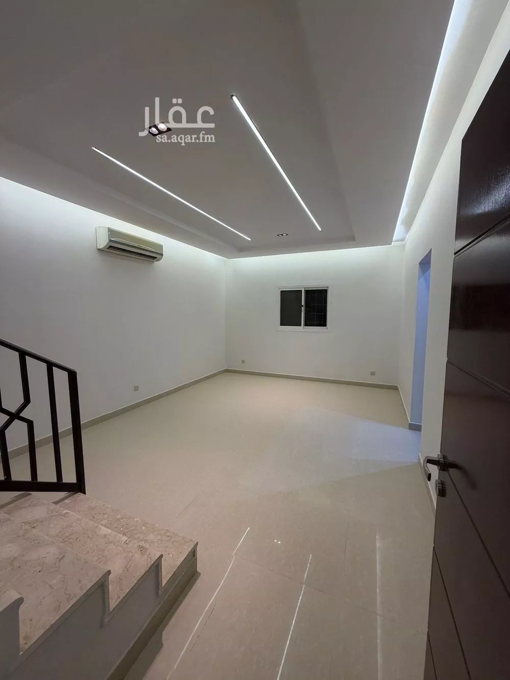 4 bedroom floor in Irqah 2