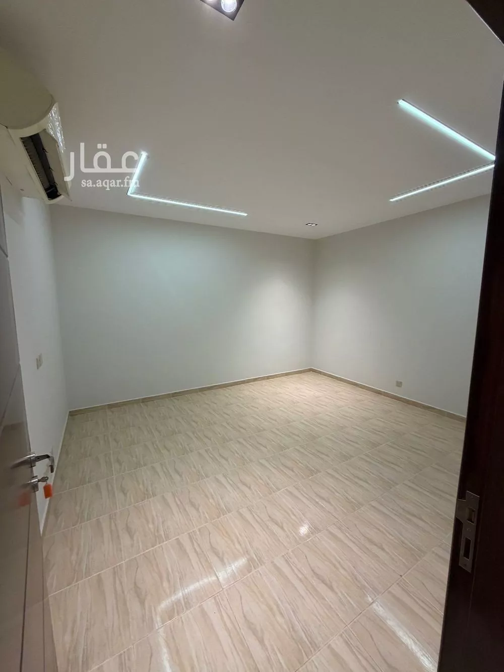 4 bedroom floor in Irqah 14