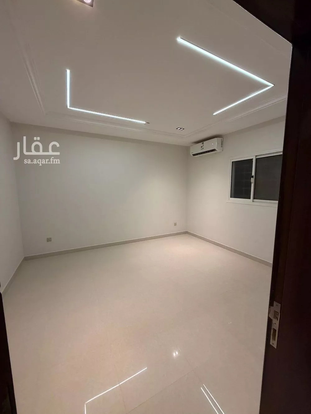 4 bedroom floor in Irqah 6