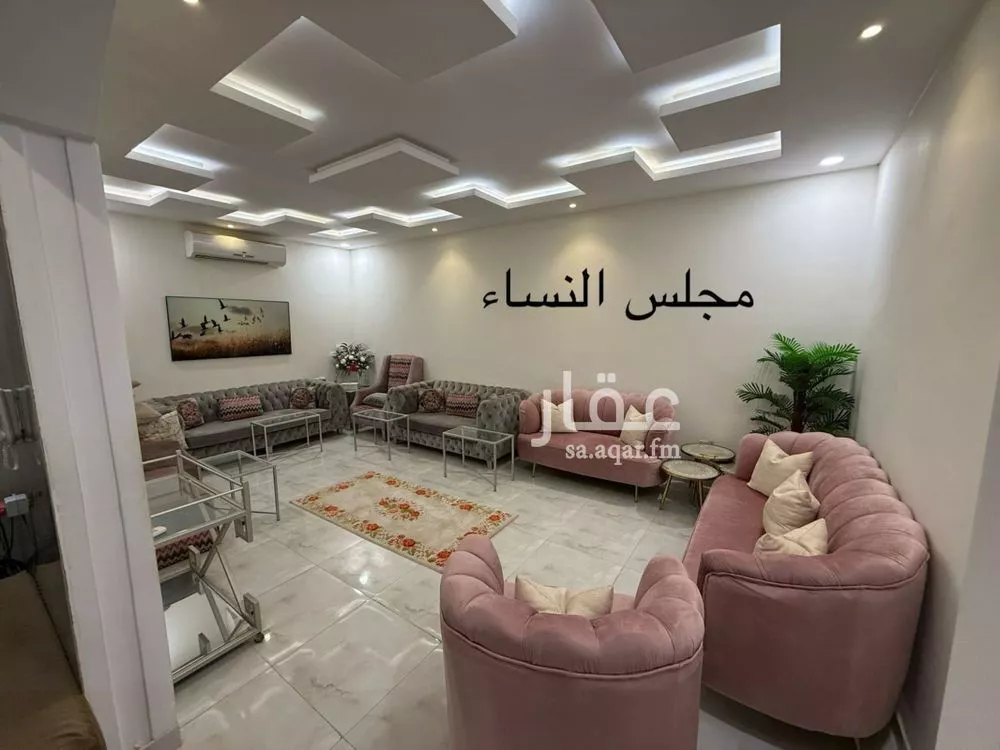 8 bedroom villa in Badr 2
