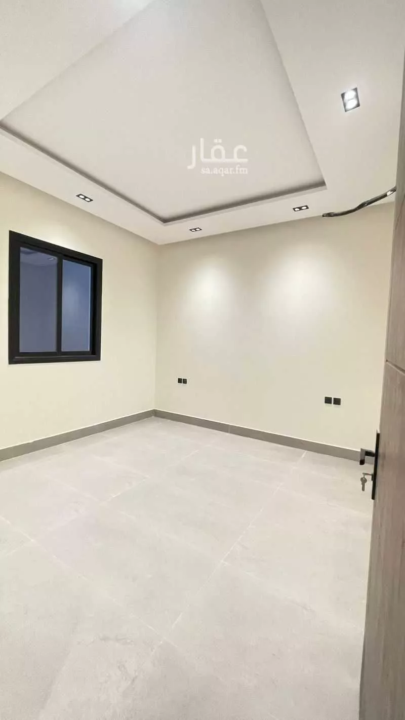 732 sqm building in Jarir 26