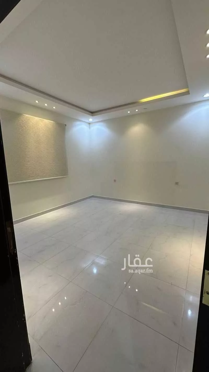 3 bedroom floor in Al Aridh 5