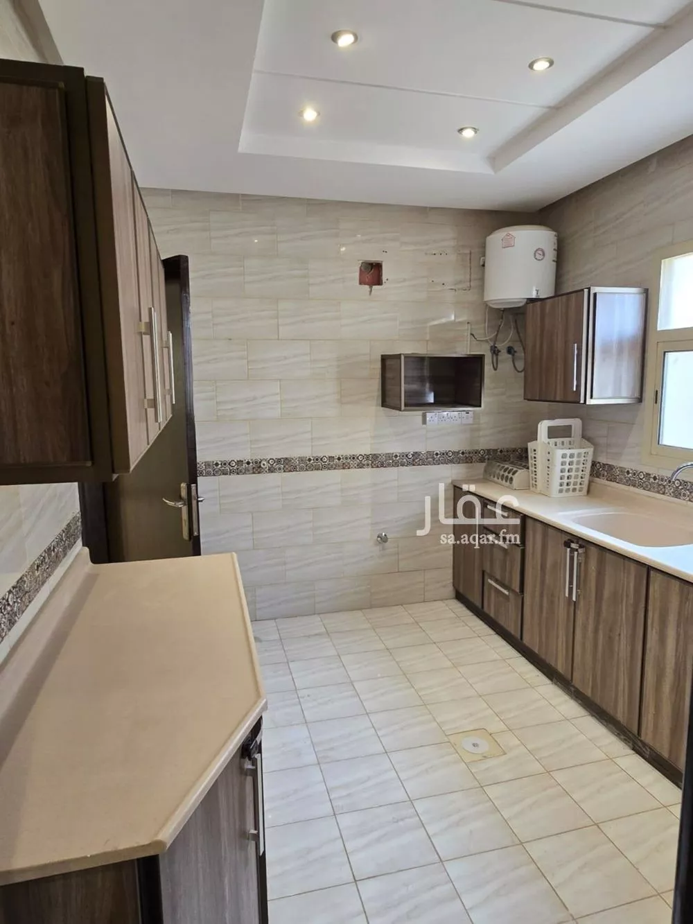 شقة 4 غرف في المنار 14