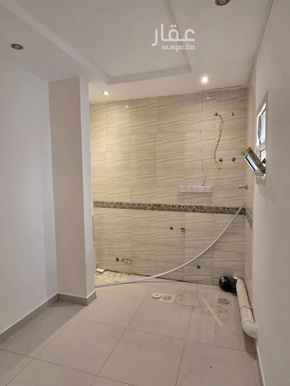 شقة 4 غرف في المنار 20