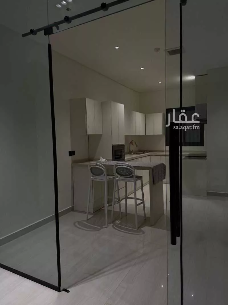 شقة 3 غرف في العارض 4