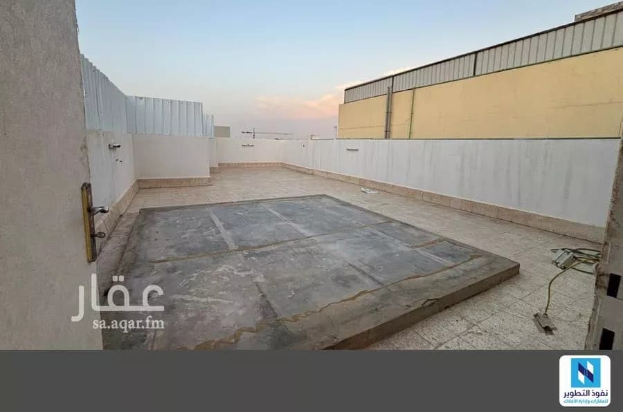 شقة 3 غرف في المغرزات 12