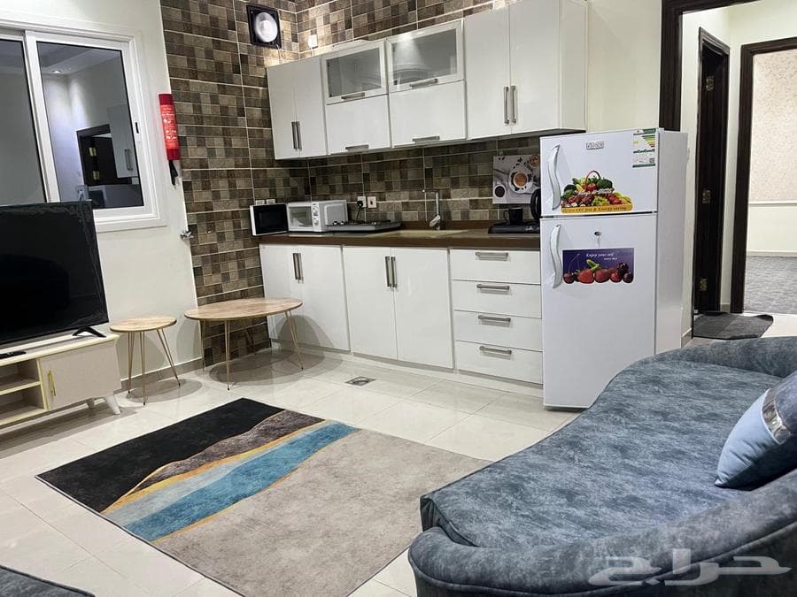 شقة  في شظاة 12