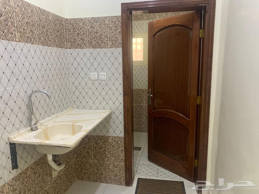 شقة  في طيبة 3