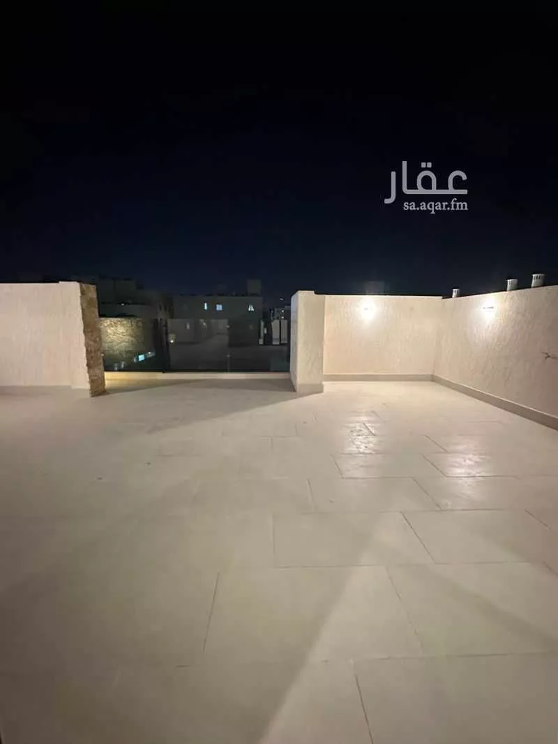 فيلا 8 غرف في المهدية 11