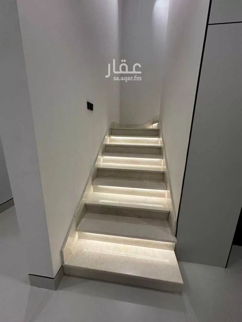 فيلا 8 غرف في المهدية 21