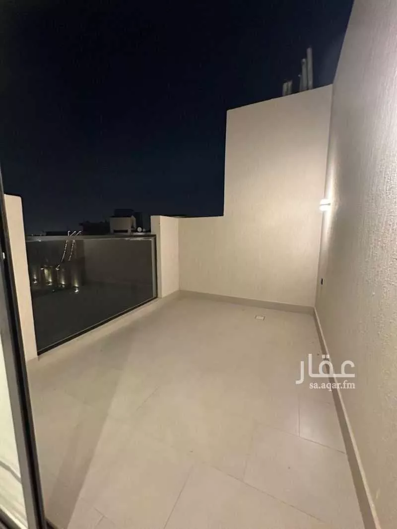 فيلا 8 غرف في المهدية 10