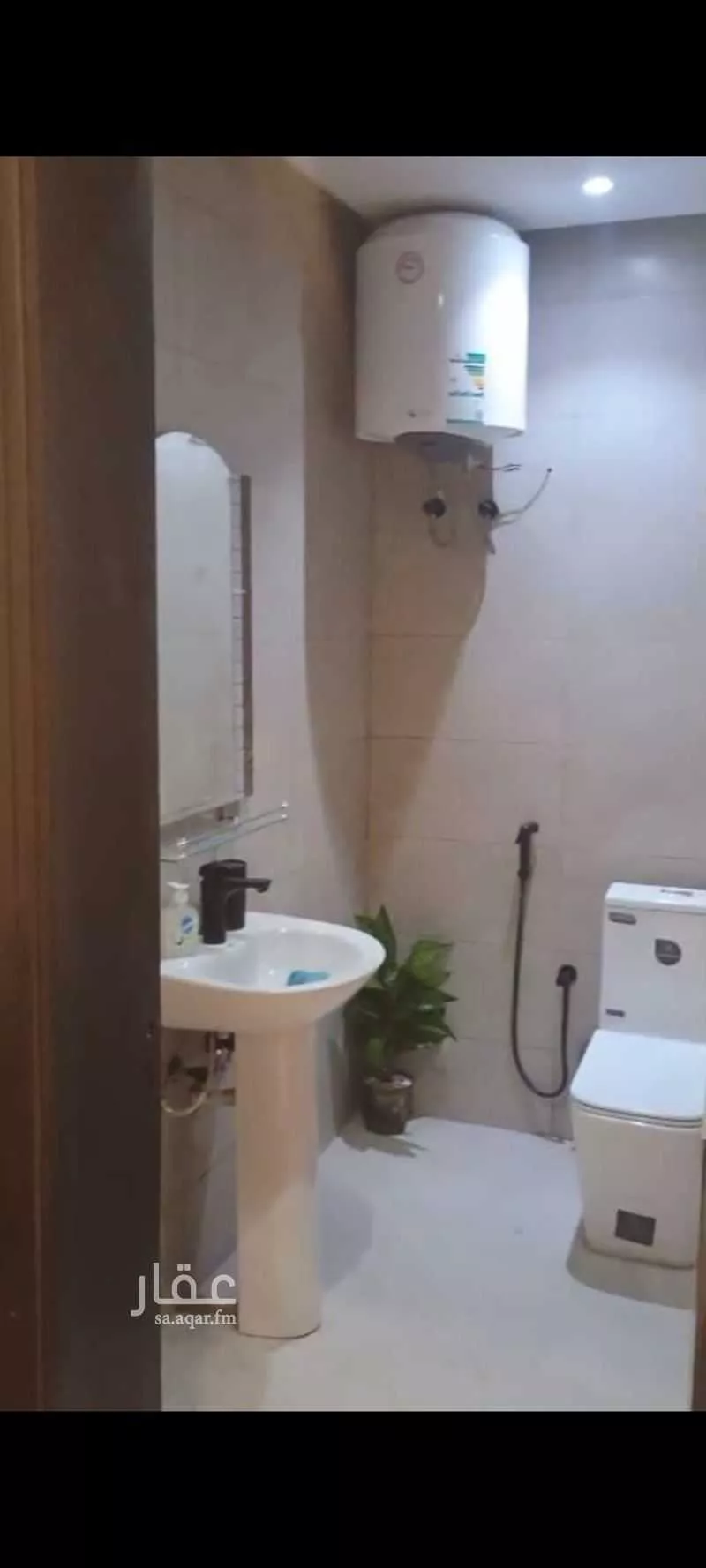 شقة 4 غرف في الملقا 1