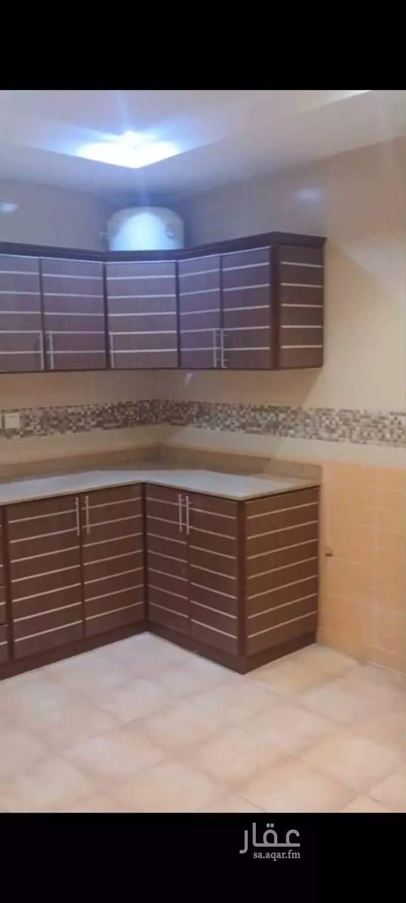 شقة 4 غرف في الملقا 2