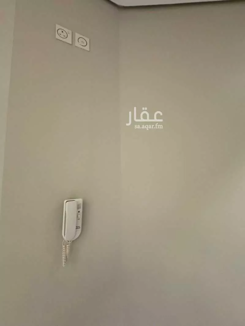 3 bedroom apartment in Dhahrat Laban 11