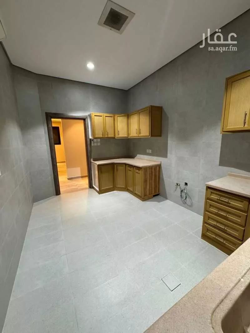 3 bedroom apartment in Dhahrat Laban 21