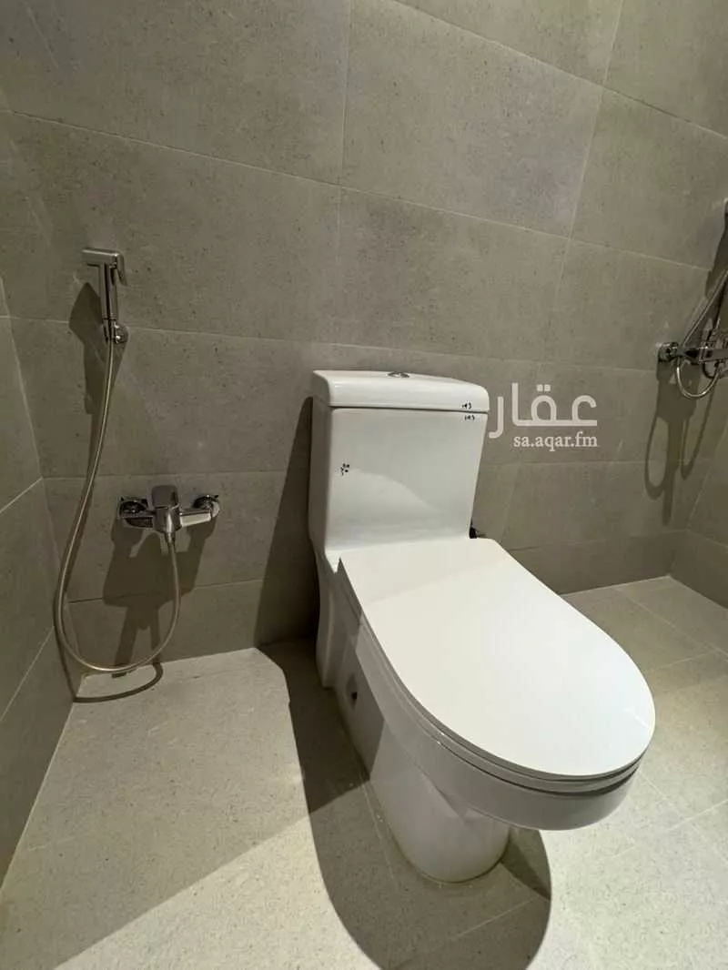 3 bedroom apartment in Dhahrat Laban 7