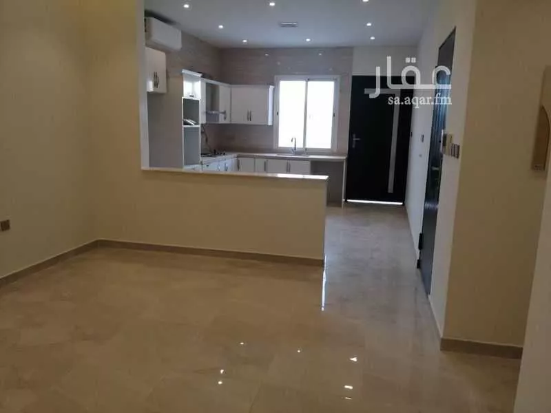 شقة 2 غرف في العارض 10