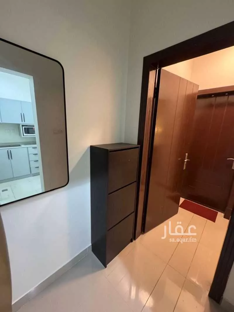 شقة 1 غرف في العارض 4