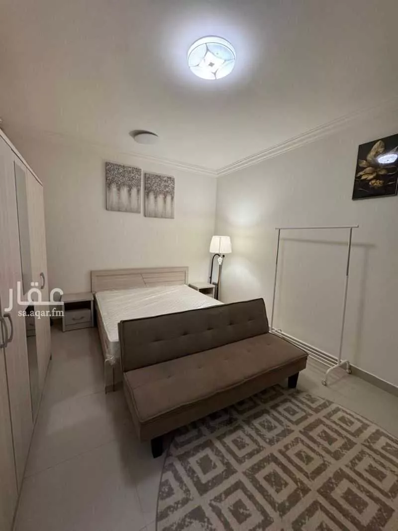 شقة 1 غرف في العارض 5