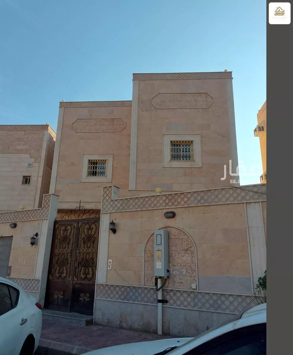 8 bedroom villa in Al Difa 1