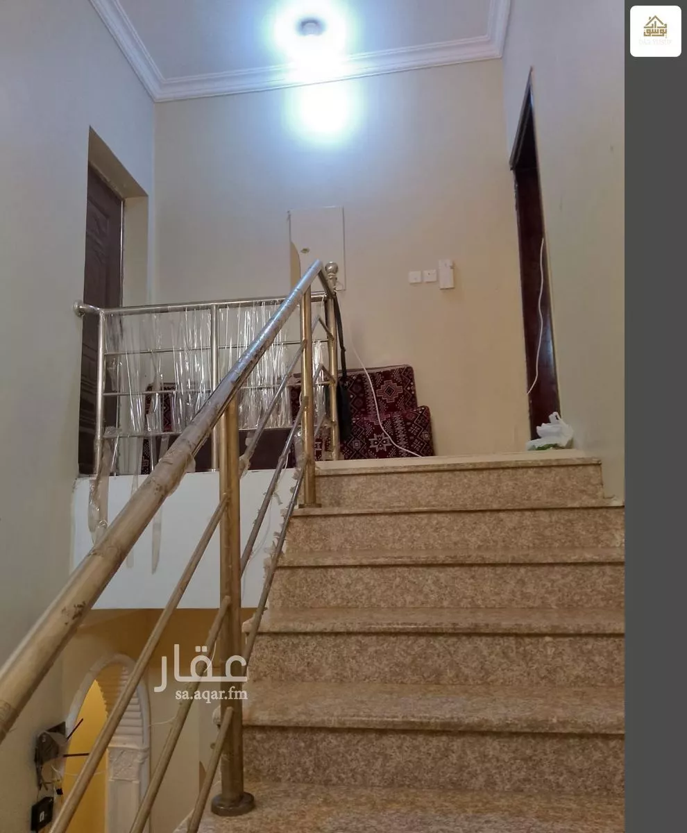 8 bedroom villa in Al Difa 8