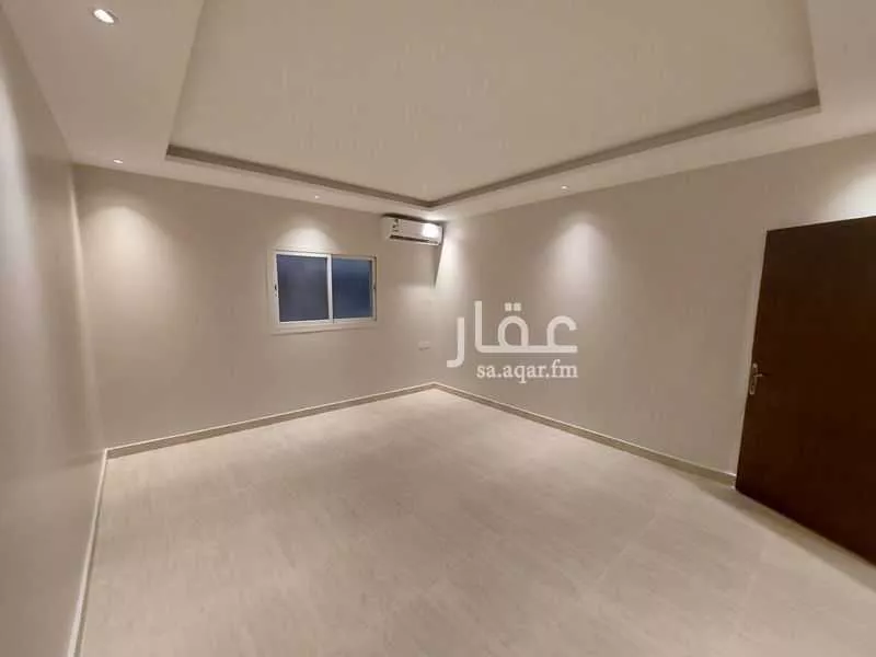 شقة 3 غرف في النخيل 2