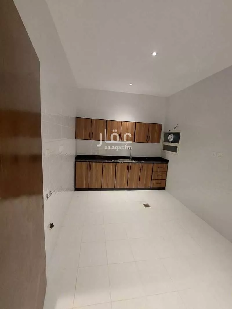 شقة 3 غرف في النخيل 14