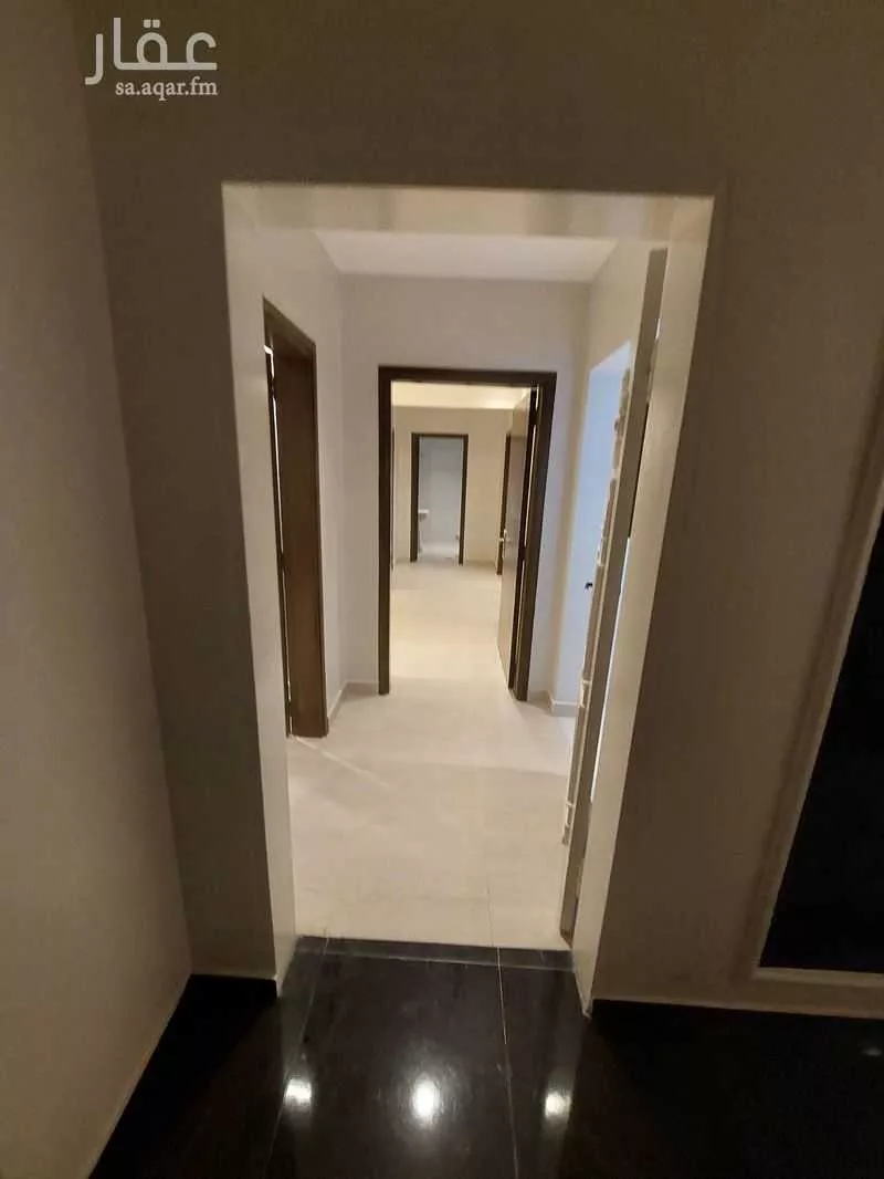 شقة 3 غرف في النخيل 22