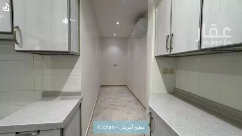 شقة 3 غرف في عرقة 4