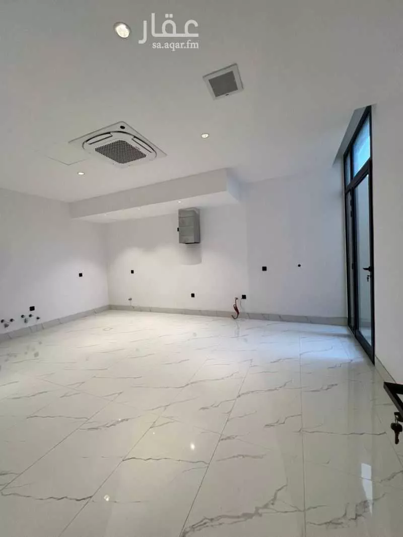 6 bedroom villa in Al Narjis 3