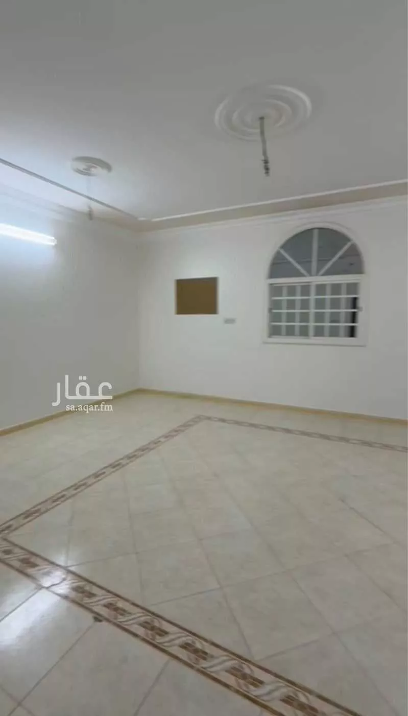 شقة 5 غرف في النزهة 2