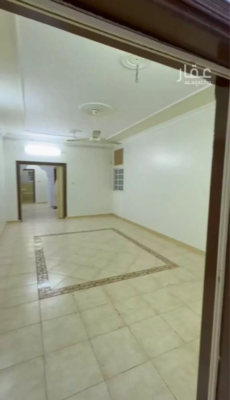 شقة 5 غرف في النزهة 6