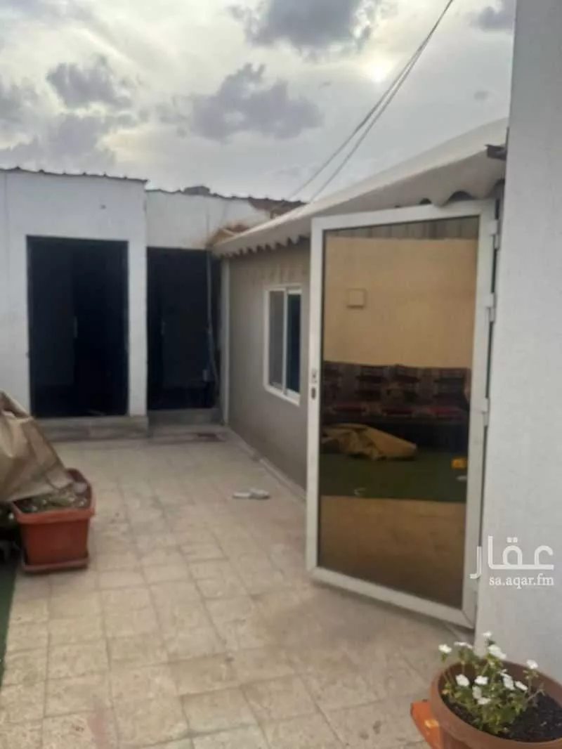 دور 4 غرف في العزيزية 2