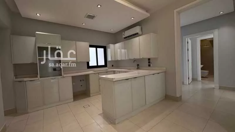 3 bedroom apartment in Al Malqa 1