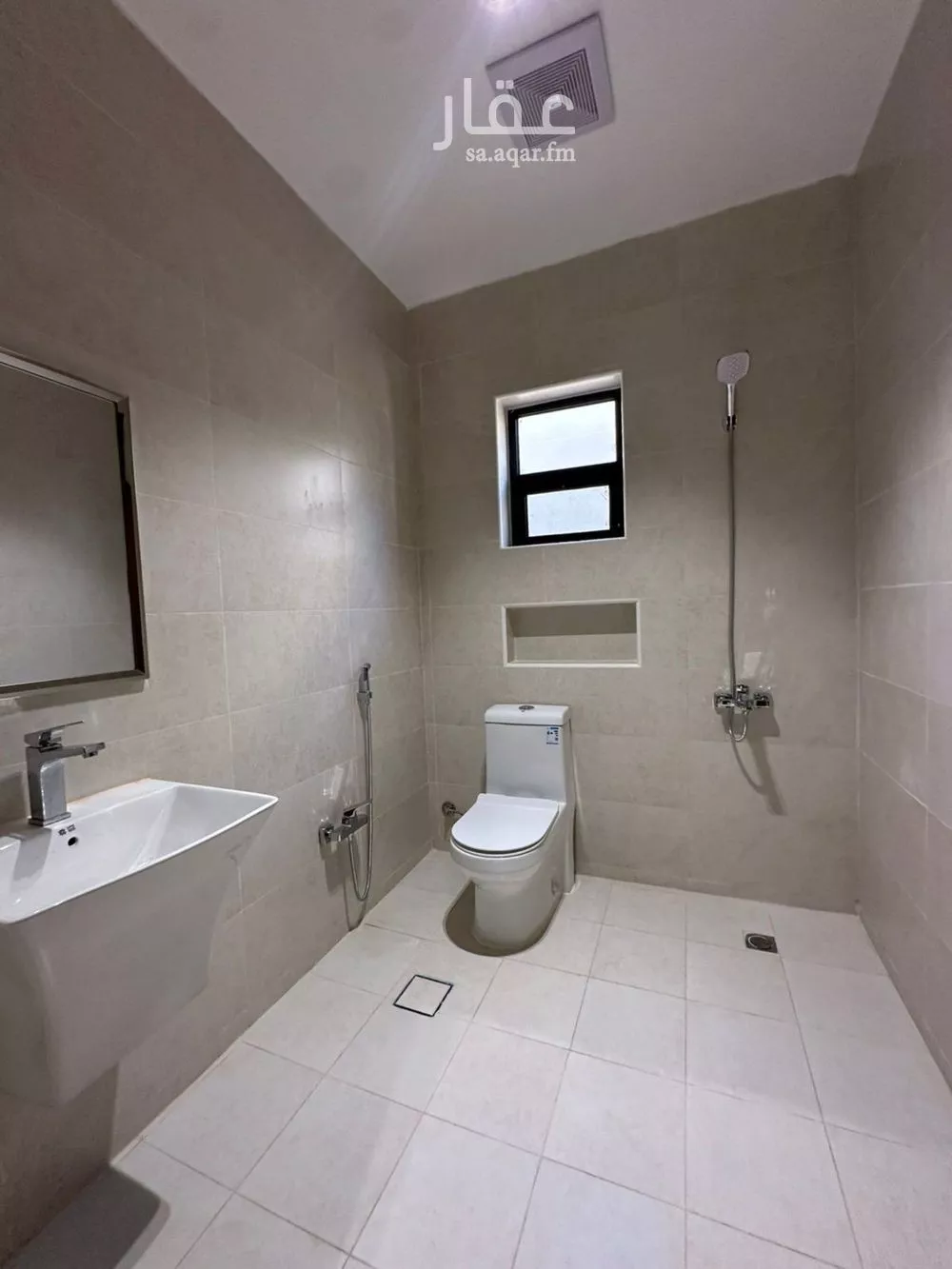 دور 3 غرف في عكاظ 7