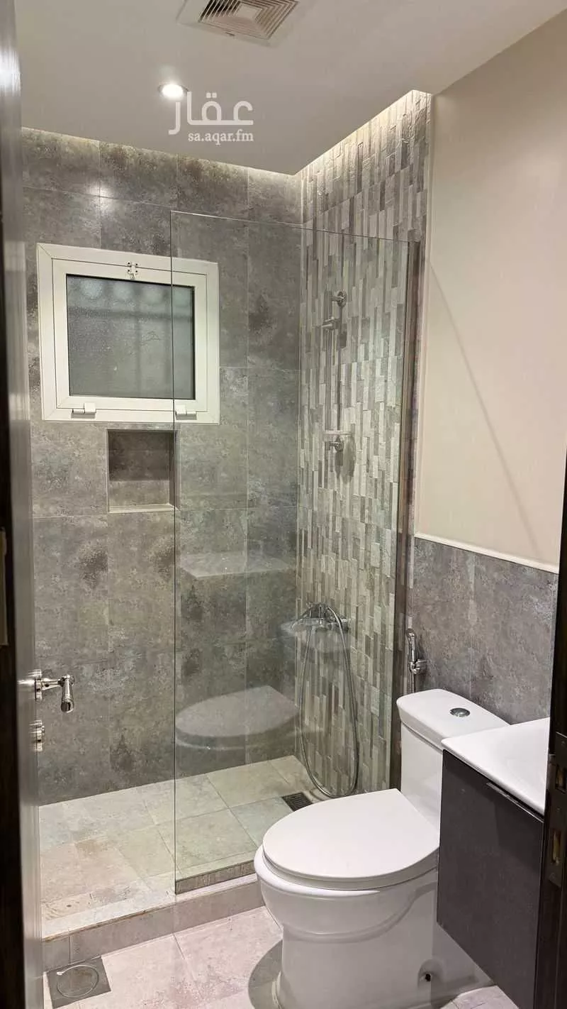 شقة 3 غرف في القصور 8