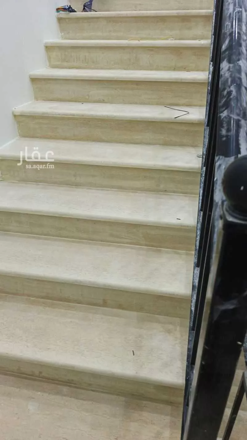 دور 5 غرف في المطار 1