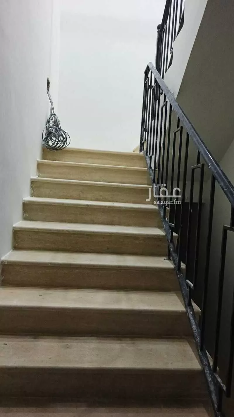 دور 5 غرف في المطار 2