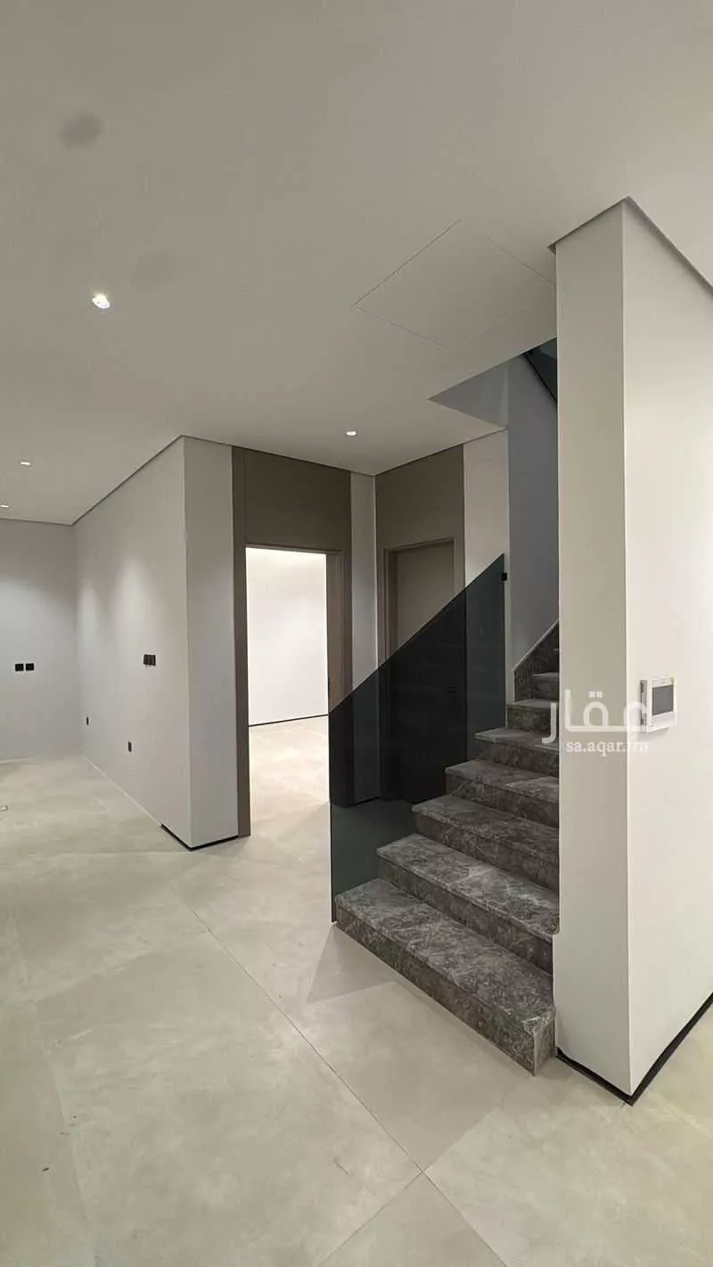 4 bedroom floor in Al Yasmin 7