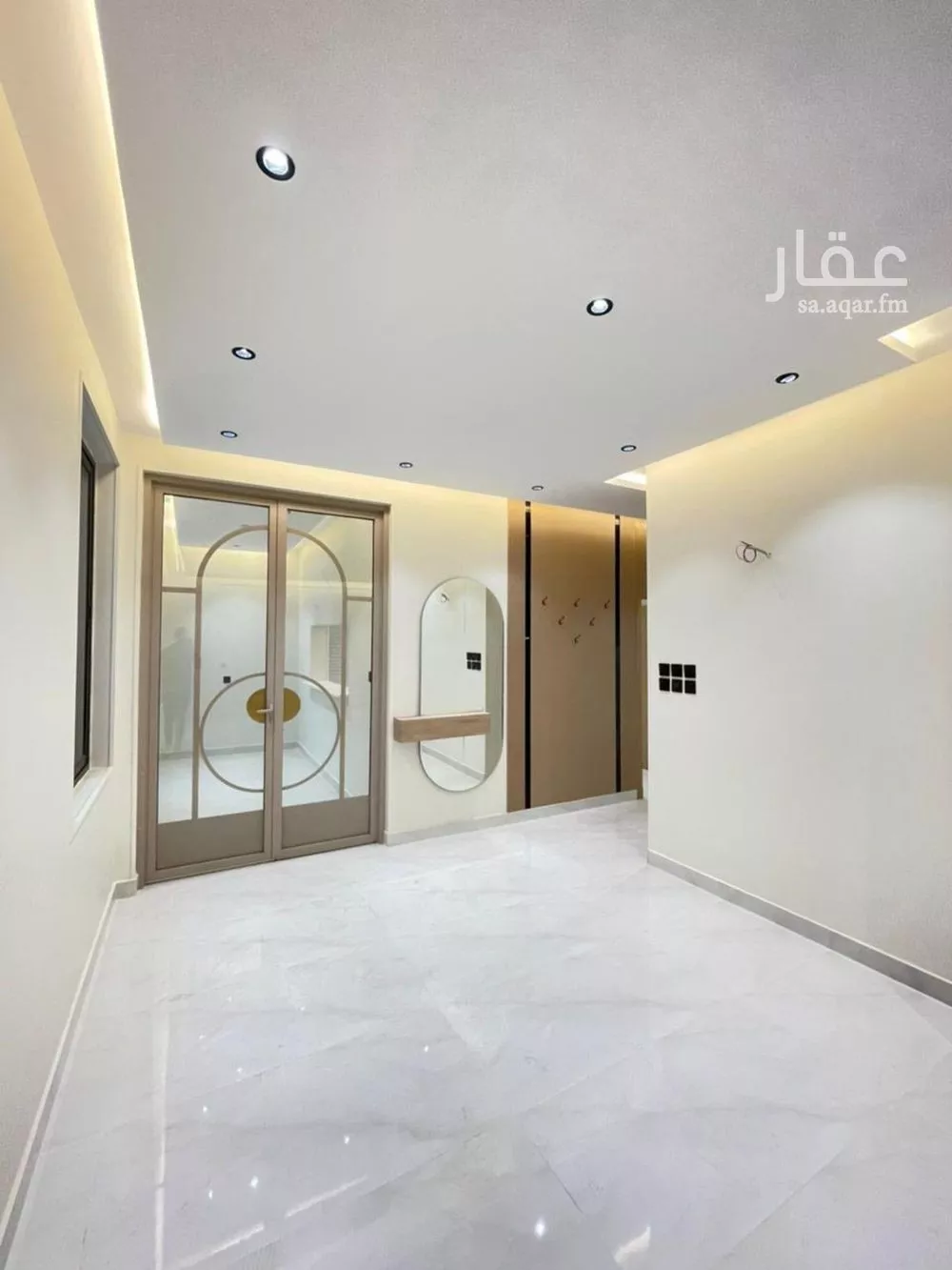 شقة 5 غرف في الملك فهد 11