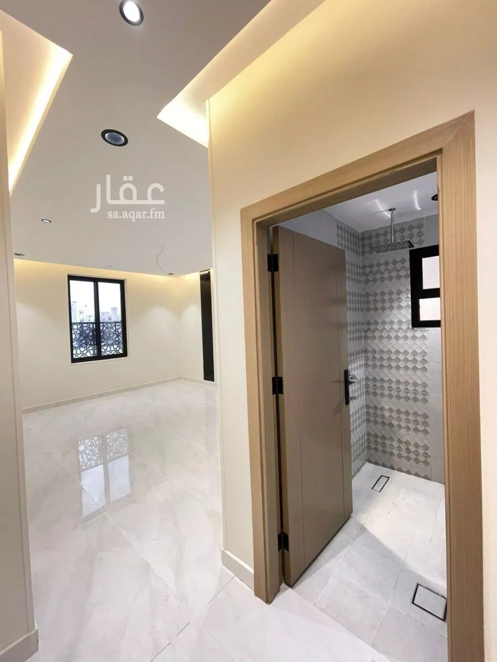 شقة 5 غرف في الملك فهد 11