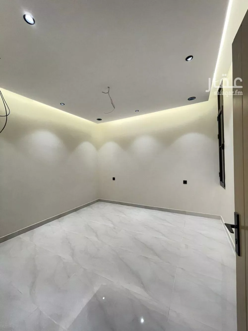 شقة 5 غرف في الملك فهد 6